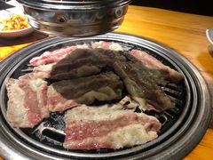 -唯成•韩国炭火烤肉 유성고기