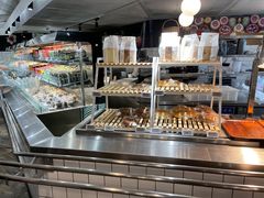 面包甜点陈列柜-阿那亚第一食堂 Cafeteria 1