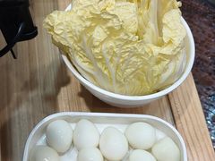 -鲁员外地锅鸡地锅鱼(古墩路店)