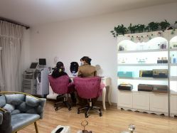 -美肤盾祛痘·问题肌头疗管理中心