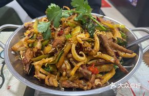 Dry Pot Chicken Feet