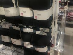 -H&M(鹏欣水游城店)