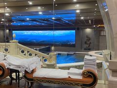 -碧中海汤泉汗蒸酒店