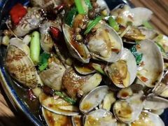 -蚝堡海鲜·威海菜·海肠捞饭·烧烤·亚洲吃蚝公司(幸福门店)