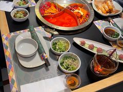 -廖掌柜·重庆鲜货火锅(上海首店)