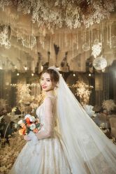 -MECCI婚礼摄影跟拍(红东方广场店)