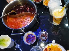 -唯爱KTV聚会餐厅(仙林东城汇店)