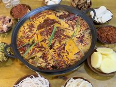 -正南齊北重庆老火锅(光华村直营店)