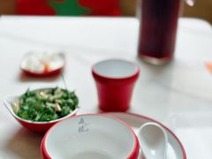 -毛辣果·贵州红酸汤牛肉火锅(西单店)