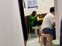 -覃肥叔桂林米粉(粮道街店)