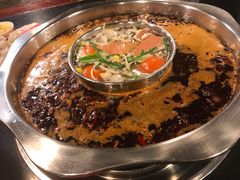 -邓莽子老火锅(中兴路总店)