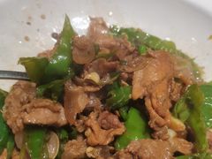 绿草地辣椒炒肉-绿草地·湘菜(7mall店)