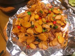 庐山小土豆-盛世川王•幸福里(长虹店)