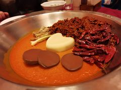 -山城年华老火锅(玉林店)
