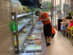 自助取餐区-张亮麻辣烫(上海天津路店)