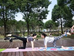 -Yvon yoga 瑜伽·精准体态管理中心