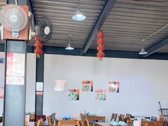 大堂-三居鲁味坊黄焖鸡(山大路店)