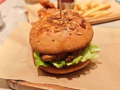 -必胜客(华邦银泰店)