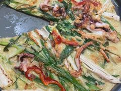 海鲜饼-草家酱蟹炭火烤肉店(珲春南路一店)