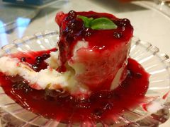 -海派美食·家宴海鲜青岛菜·石锅鲽鱼头(东方城店)