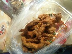 -爆炸头阿姨小四川正宗川味小吃(无任何分店)