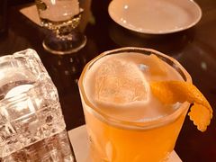 -LONG BAR 廊吧(外滩华尔道夫酒店)