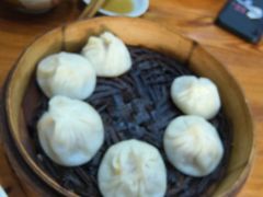 -上海特色小笼店(铁岭路90弄小区店)