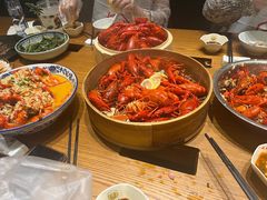 -琥珀老六龙虾(四里河店)
