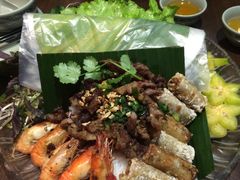 -大头虾越式风味餐厅(光明广场店)