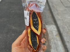 -天井·丑面包搭咖啡