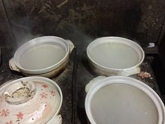 -小许三鲜砂锅馄饨店(家多乐烟酒店)