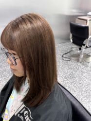 -Tloml salon
