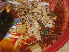 -老街称盘麻辣烫(真武路店)