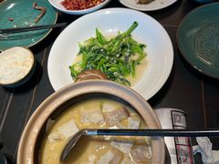 -鸽子侯·家宴·平价海鲜(绿地店)