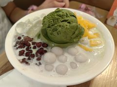 -满记甜品(优客百盛店)