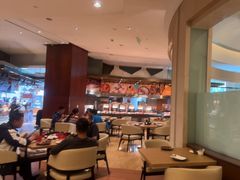 -怡咖啡海鲜自助餐厅(浦东香格里拉店)
