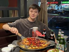 -辣尚瘾·烤鱼·新川菜(交大直营店)