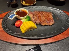 -蟹犇前•帝王蟹雪蟹(陆家嘴店)