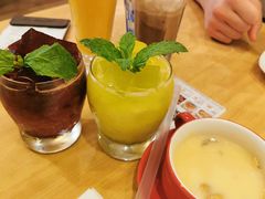-必胜客(WOW中心城店)