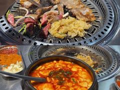 -马路牙子烧烤音乐酒馆(望京店)