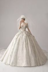 -MISS MIA 婚纱品牌馆