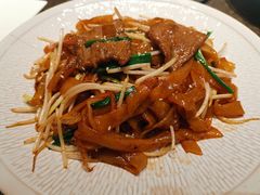 干炒牛河-蓝鲸(国浩路店)