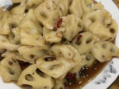 -美顺香食府鱼头老店(雪野湖店)