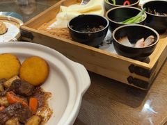 -唐山宴百姓府邸院落中餐