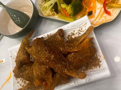 -大肚水饺锅贴·家常融合菜(新港店)