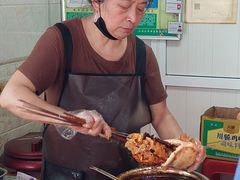 -老鼓楼麻辣烫夹馍