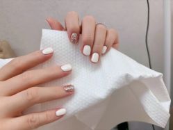 -UU·NAIL美甲美睫專門店