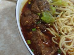 -易毛特色牛肉面(解放碑步行街店)