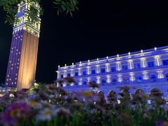 -东港音乐喷泉广场