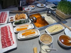 -海底捞火锅(新松江路生日主题店)